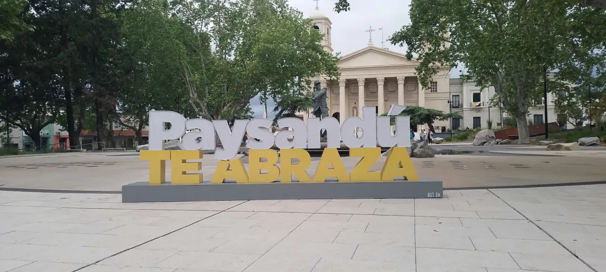 Foto sobre Visita del papa León XIV a Paysandú: guía completa de horarios, accesos, servicios y protocolos de seguridad